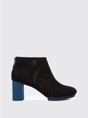 Camper Myriam Perforated Ankle Boots Suede Women 9 Black